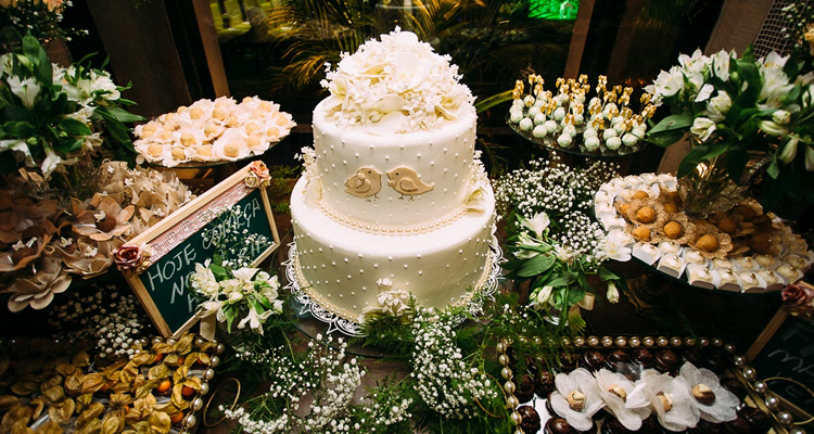 Como saber se o mini-wedding é o tipo de casamento certo para você